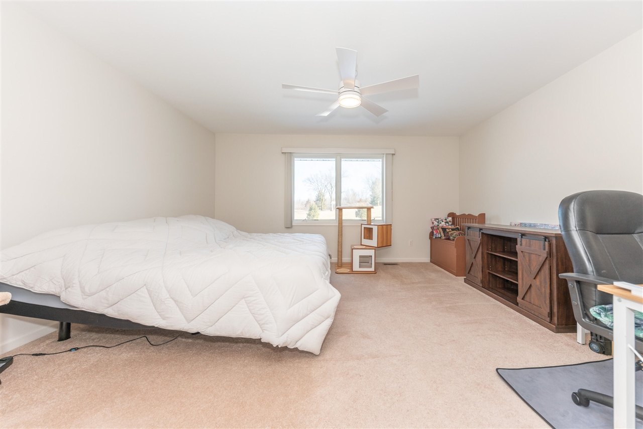 116 Joann Trail, Saline, MI, 48176-1804