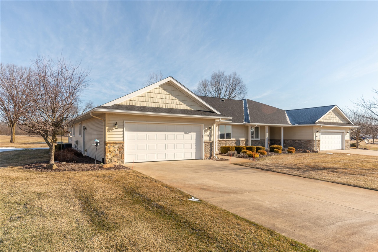 116 Joann Trail, Saline, MI, 48176-1804