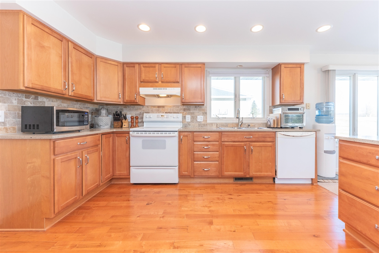 116 Joann Trail, Saline, MI, 48176-1804