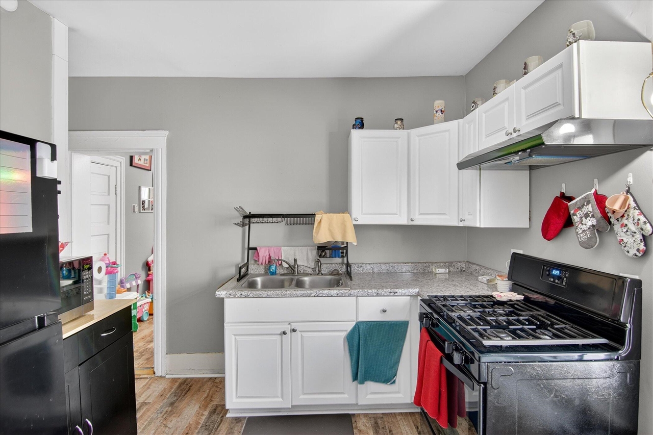 1304 E Ganson Street, Jackson, MI, 49202