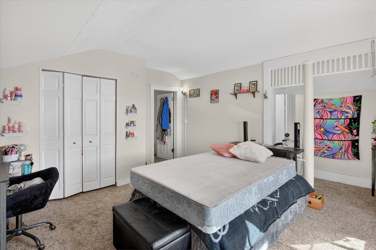 1304 E Ganson Street, Jackson, MI, 49202