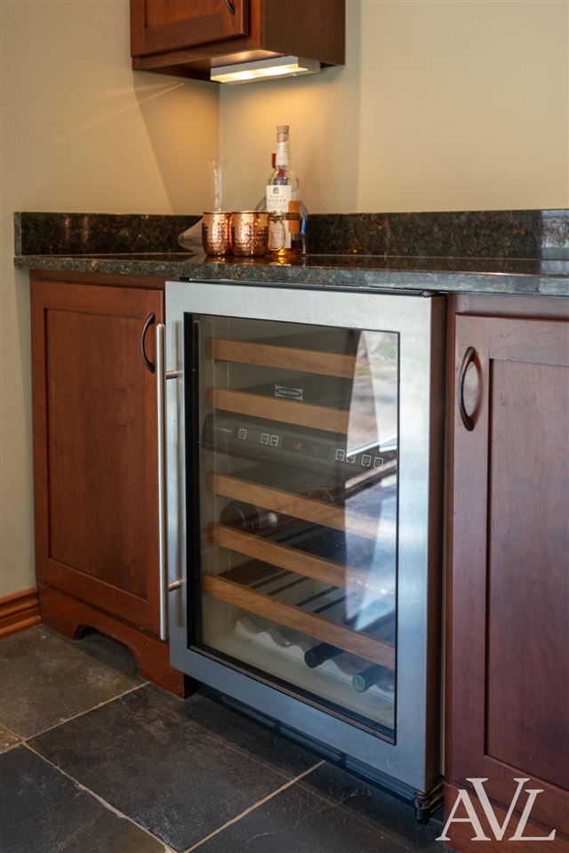 6250 Cannon Highlands Drive, Belmont, MI, 49306-9678