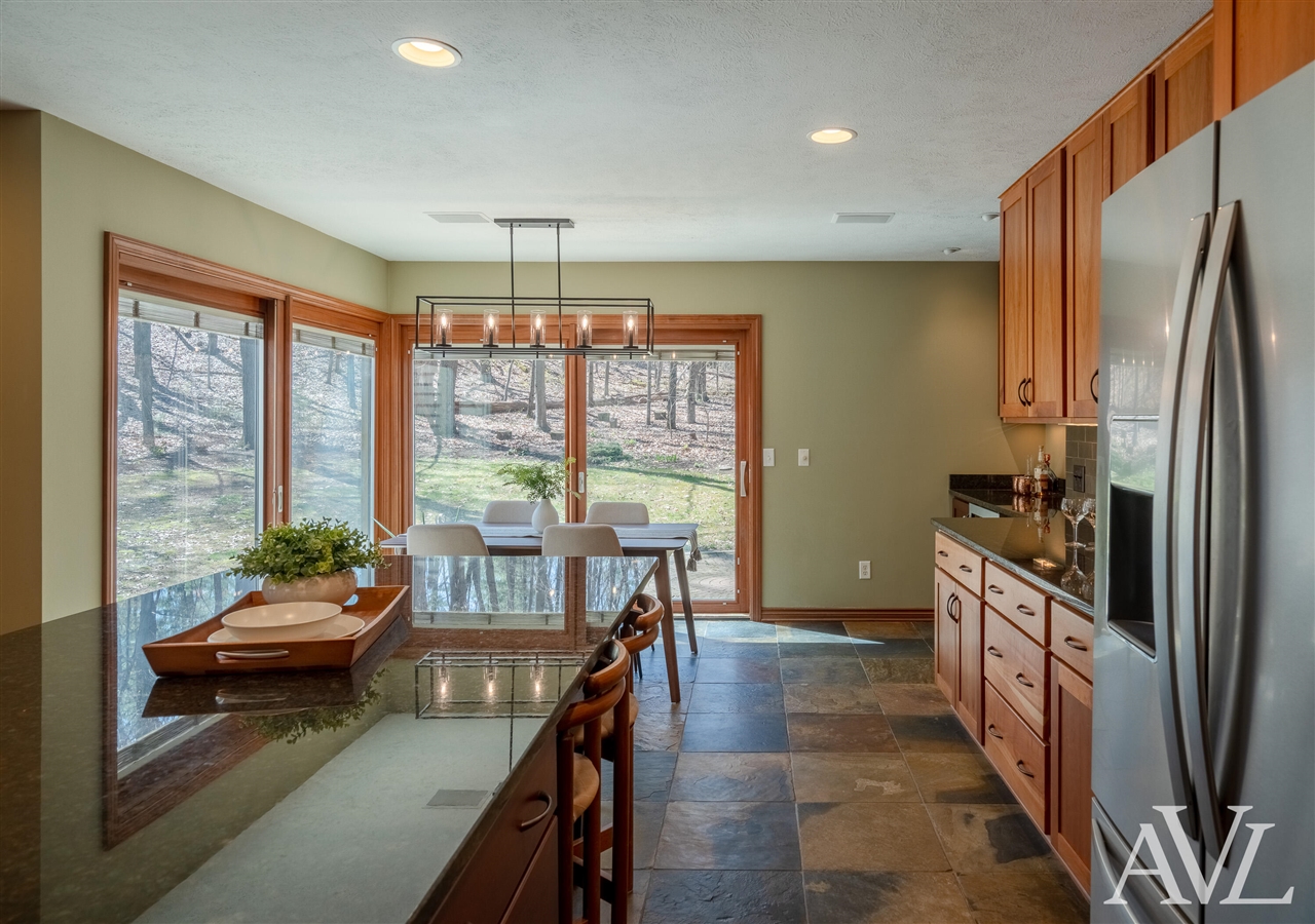 6250 Cannon Highlands Drive, Belmont, MI, 49306-9678