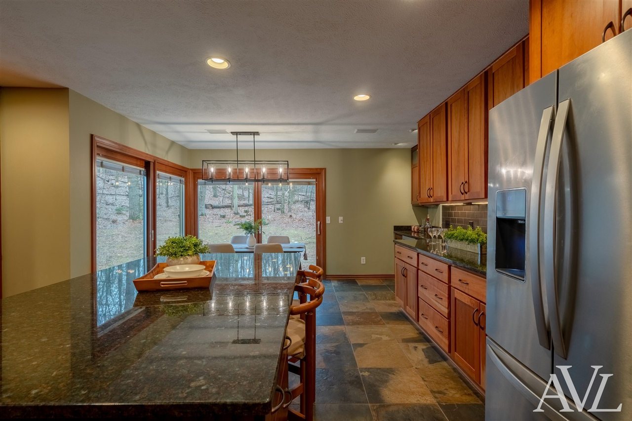 6250 Cannon Highlands Drive, Belmont, MI, 49306-9678