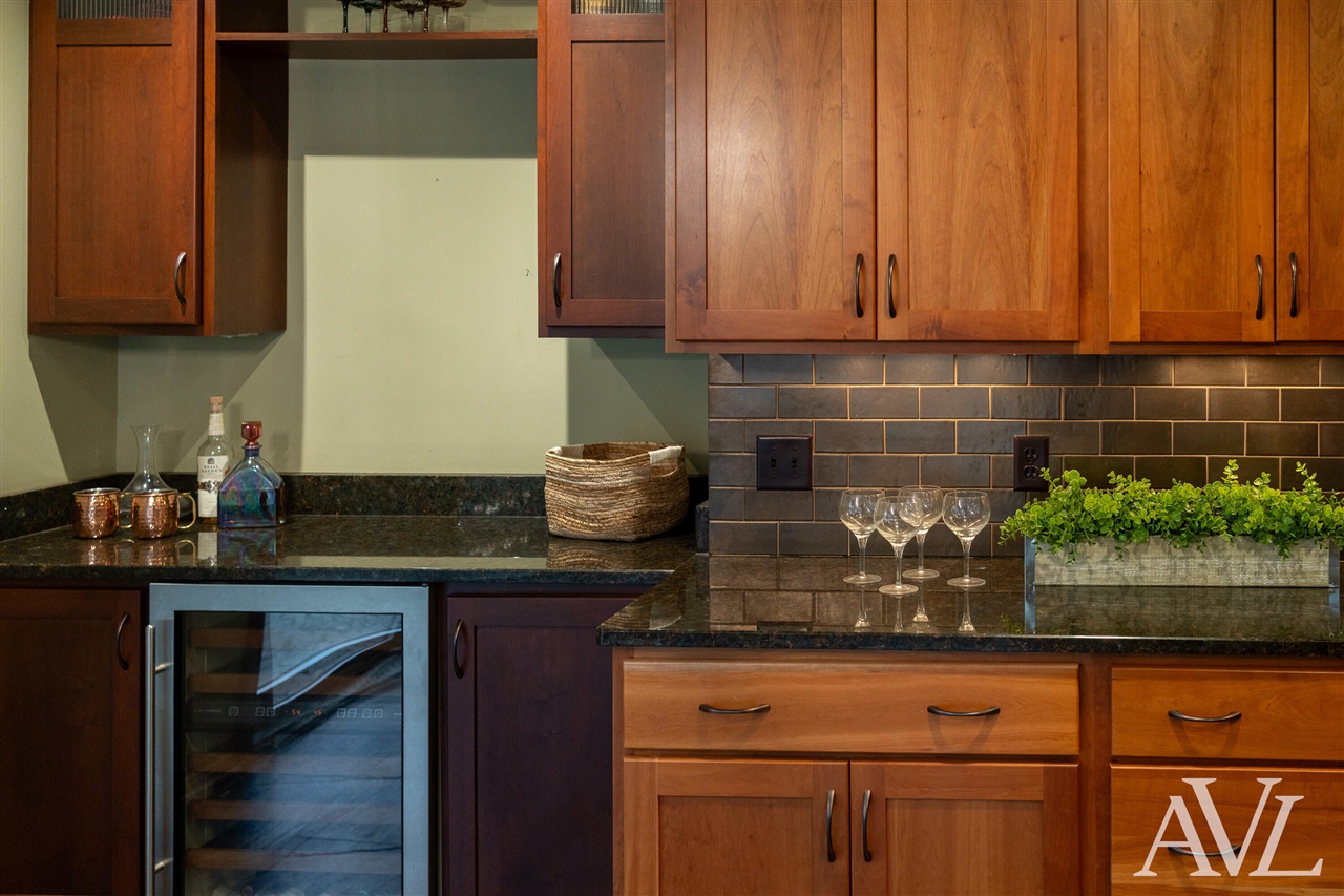 6250 Cannon Highlands Drive, Belmont, MI, 49306-9678