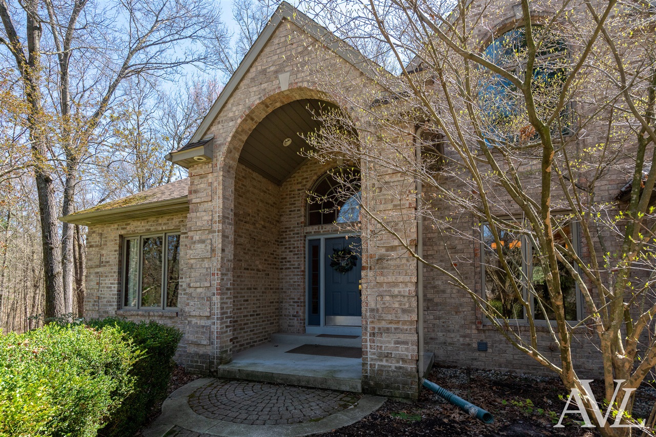 6250 Cannon Highlands Drive, Belmont, MI, 49306-9678