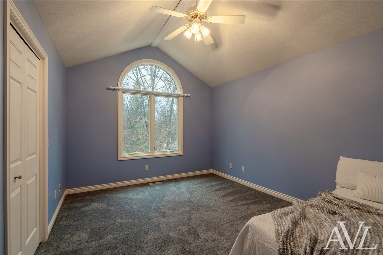 6250 Cannon Highlands Drive, Belmont, MI, 49306-9678