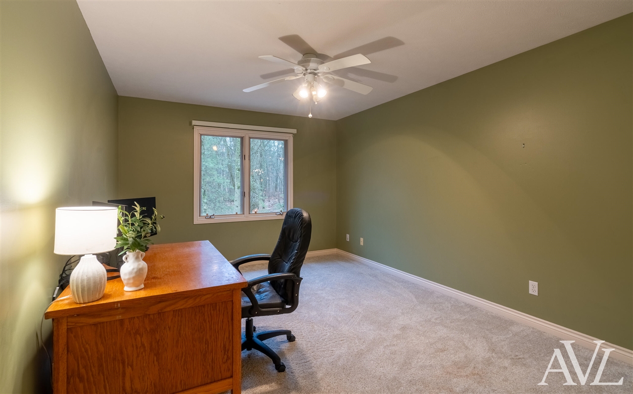 6250 Cannon Highlands Drive, Belmont, MI, 49306-9678