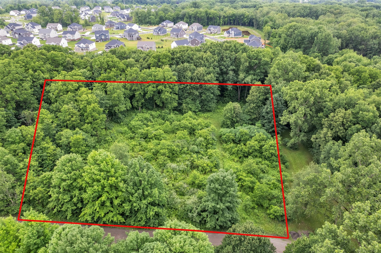 Photo 2 of Sale Pending at 22987 Clarkshire Dr, South Lyon, MI 48178 | MLS# 70516668 | Listing updated on 2026-09-24