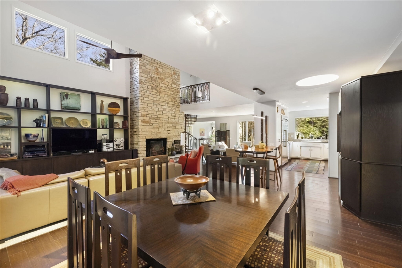 4152 Hillside Trail, New Buffalo, MI, 49117-9183