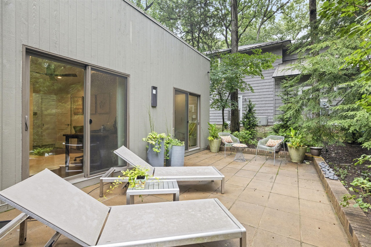 4152 Hillside Trail, New Buffalo, MI, 49117-9183