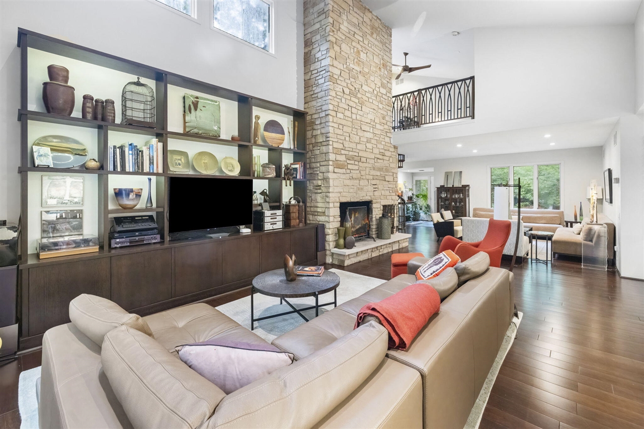 4152 Hillside Trail, New Buffalo, MI, 49117-9183