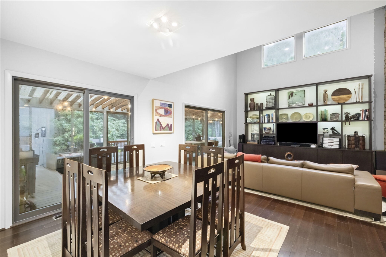 4152 Hillside Trail, New Buffalo, MI, 49117-9183