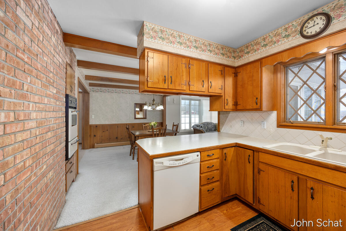 2145 Bauer Road, Jenison, MI, 49428-9539