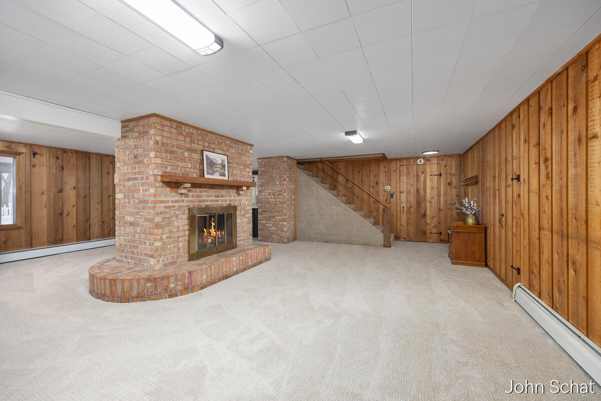 2145 Bauer Road, Jenison, MI, 49428-9539