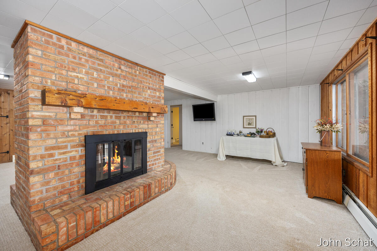 2145 Bauer Road, Jenison, MI, 49428-9539