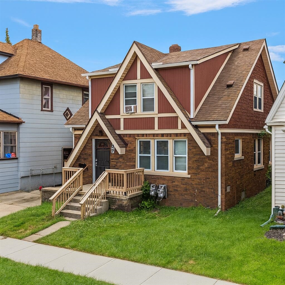 Homes for sale in Ecorse, MI | 37 W Woodward Ave, Ecorse, MI 48229 | MLS# 70516715