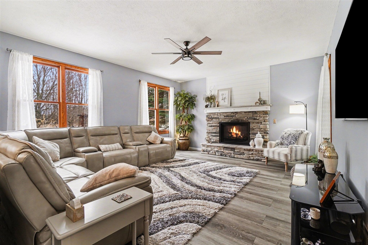 5780 Woodbrook Street, Schoolcraft, MI, 49087-9132