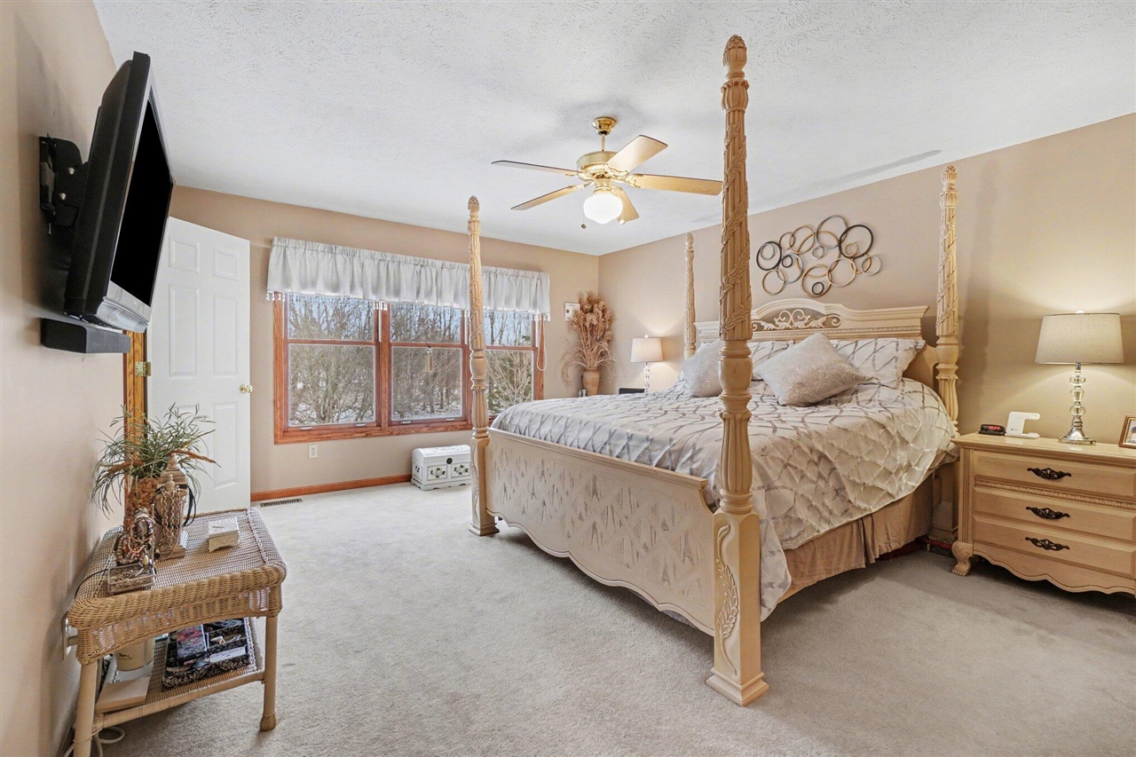 5780 Woodbrook Street, Schoolcraft, MI, 49087-9132