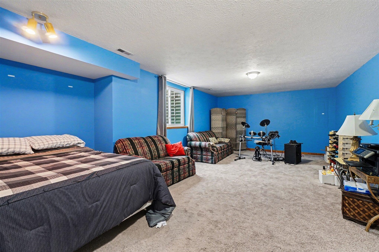 5780 Woodbrook Street, Schoolcraft, MI, 49087-9132