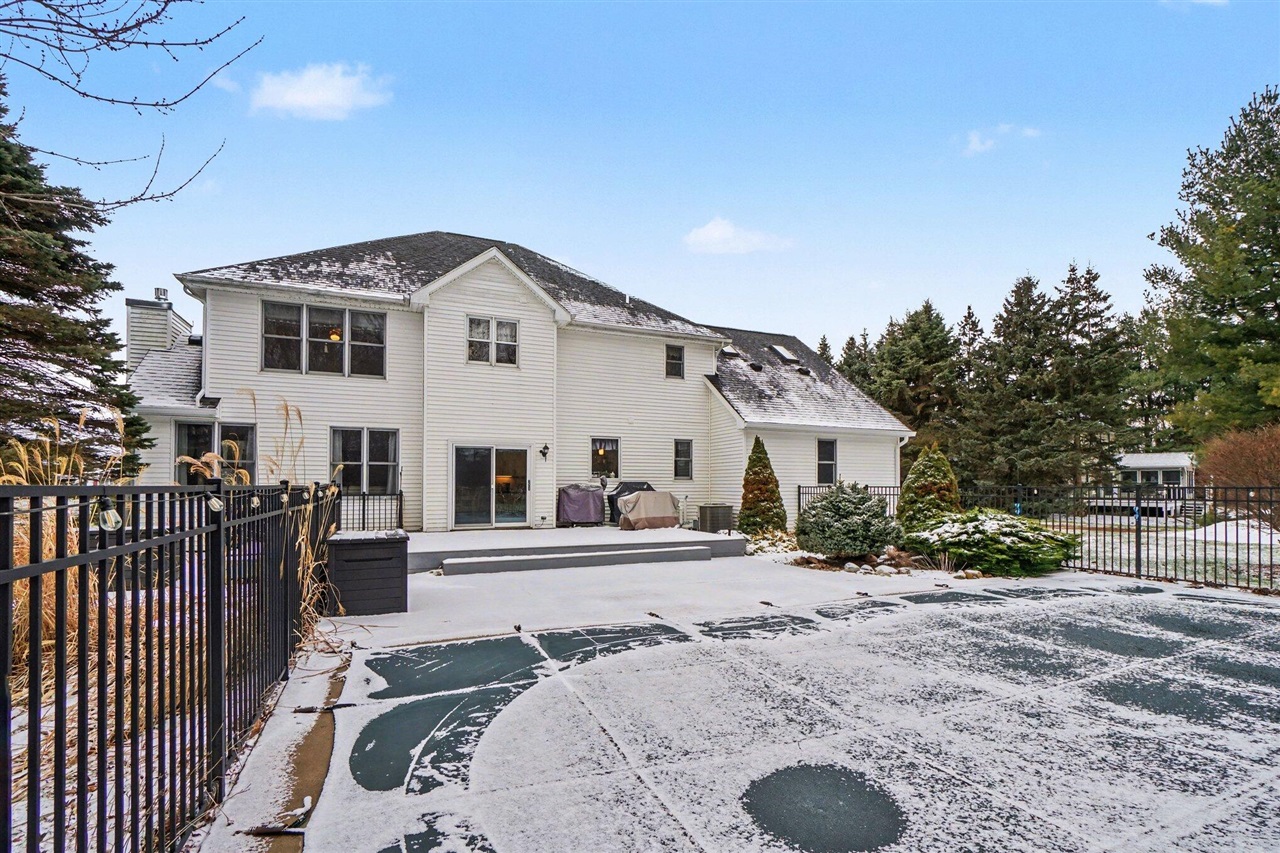 5780 Woodbrook Street, Schoolcraft, MI, 49087-9132