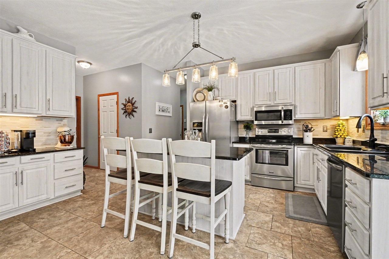 5780 Woodbrook Street, Schoolcraft, MI, 49087-9132