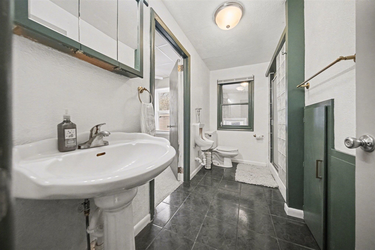 800 Obrien Road, Jackson, MI, 49201-8982