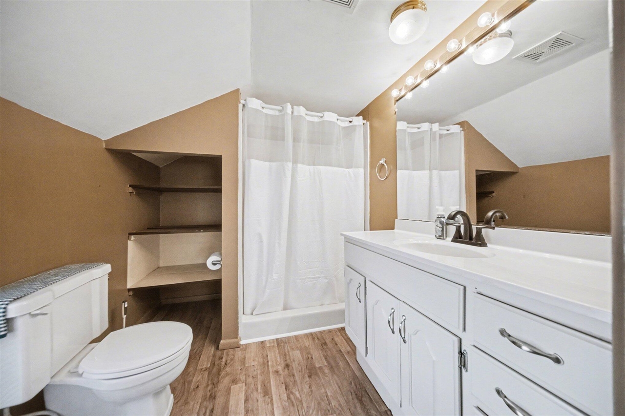 800 Obrien Road, Jackson, MI, 49201-8982