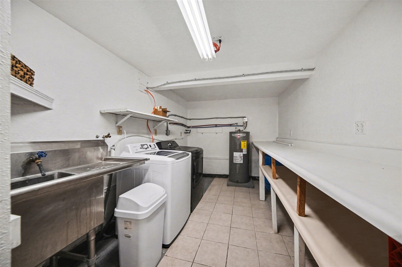 800 Obrien Road, Jackson, MI, 49201-8982