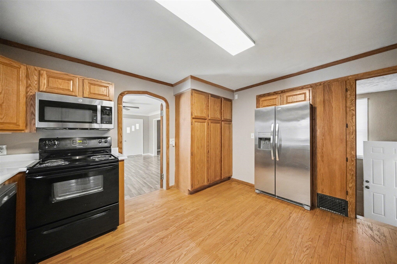 800 Obrien Road, Jackson, MI, 49201-8982