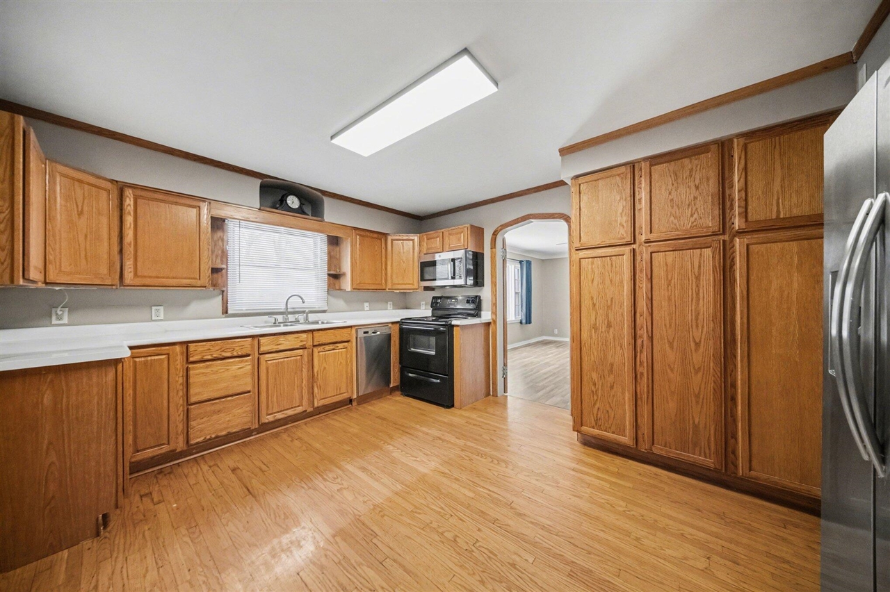 800 Obrien Road, Jackson, MI, 49201-8982