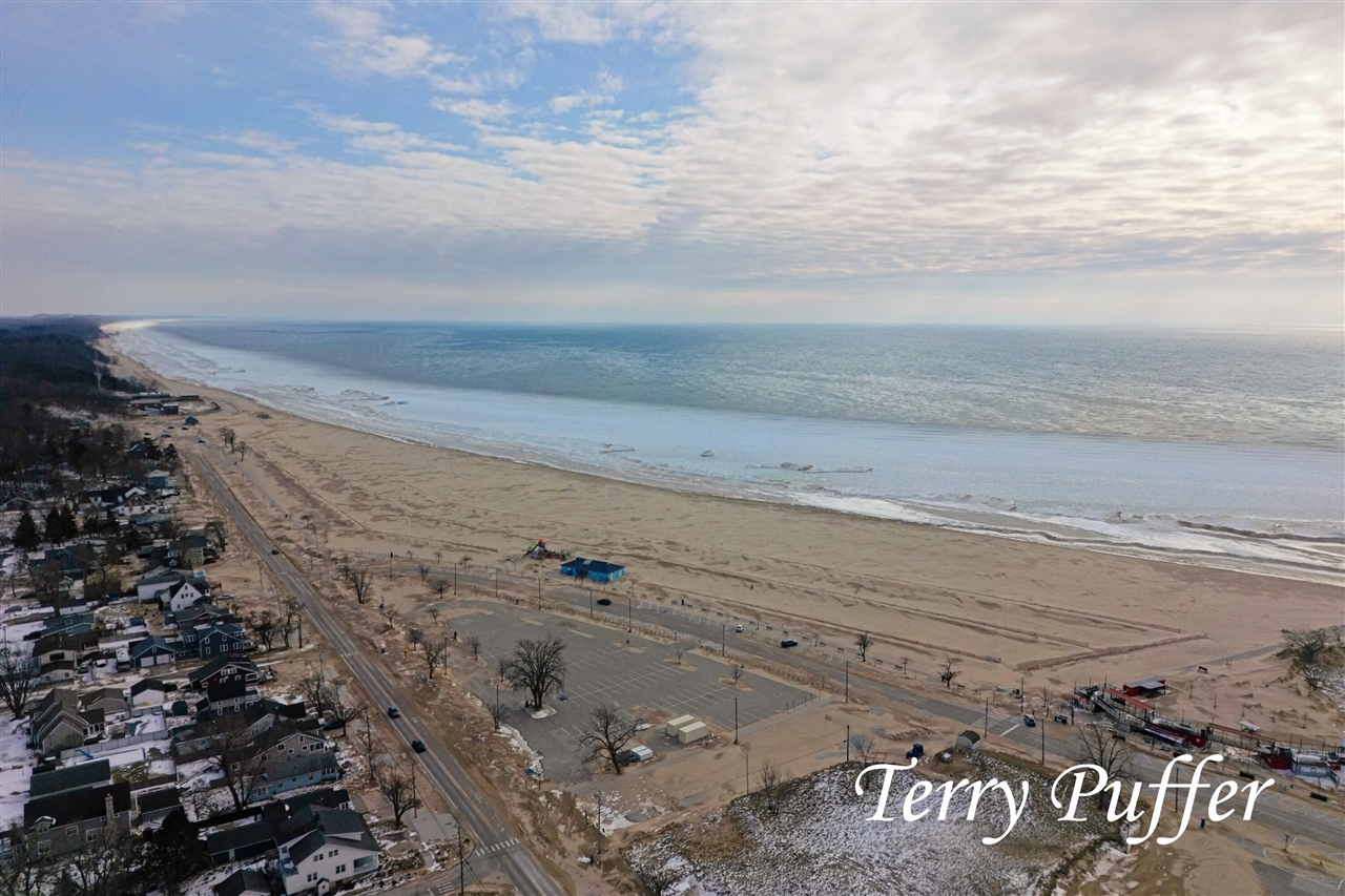3690 Simpson Avenue photo 4