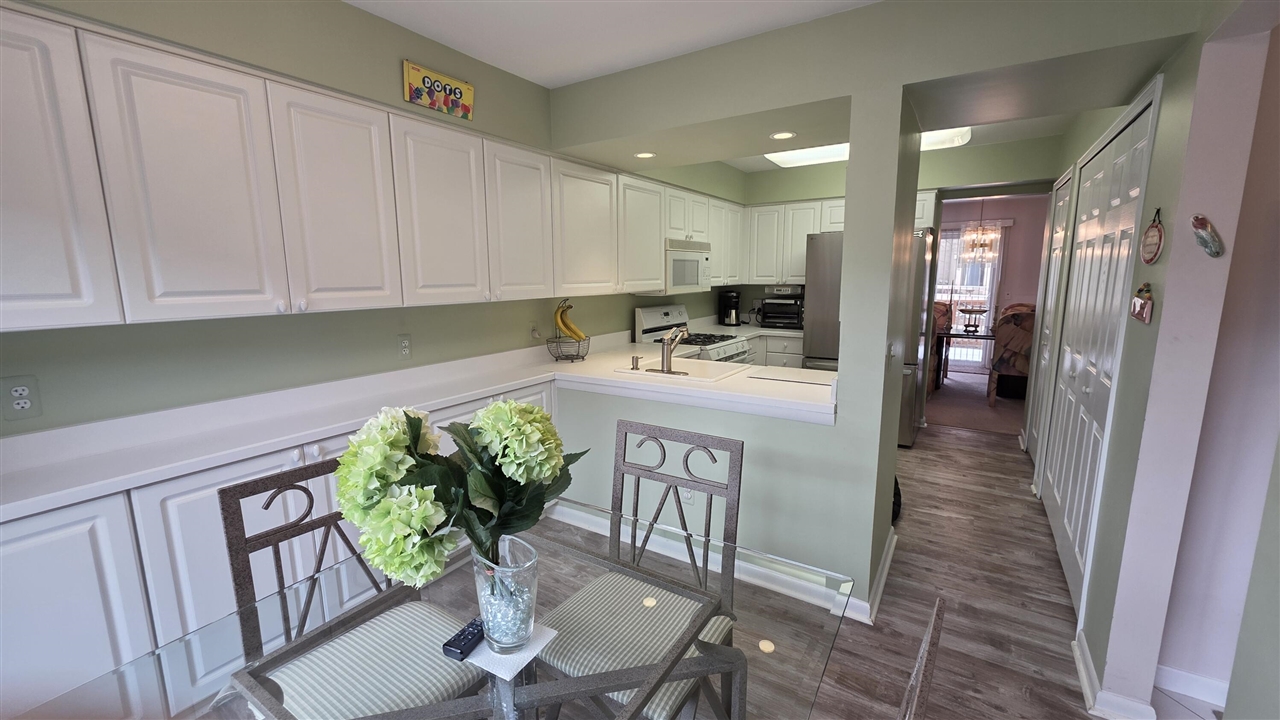 5256 Wright Way, West Bloomfield, MI, 48322-2115