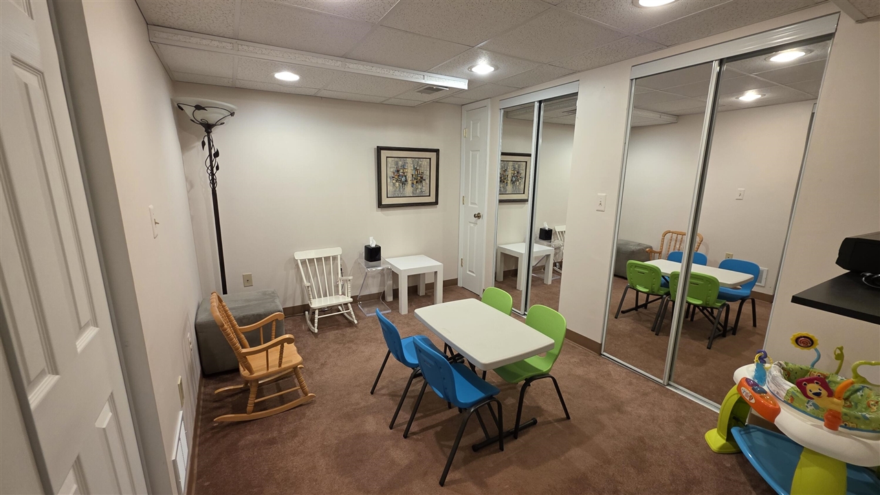 5256 Wright Way, West Bloomfield, MI, 48322-2115