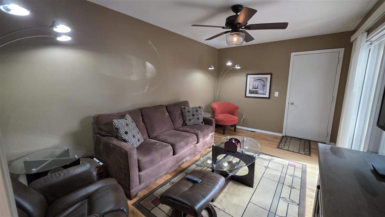 5256 Wright Way, West Bloomfield, MI, 48322-2115