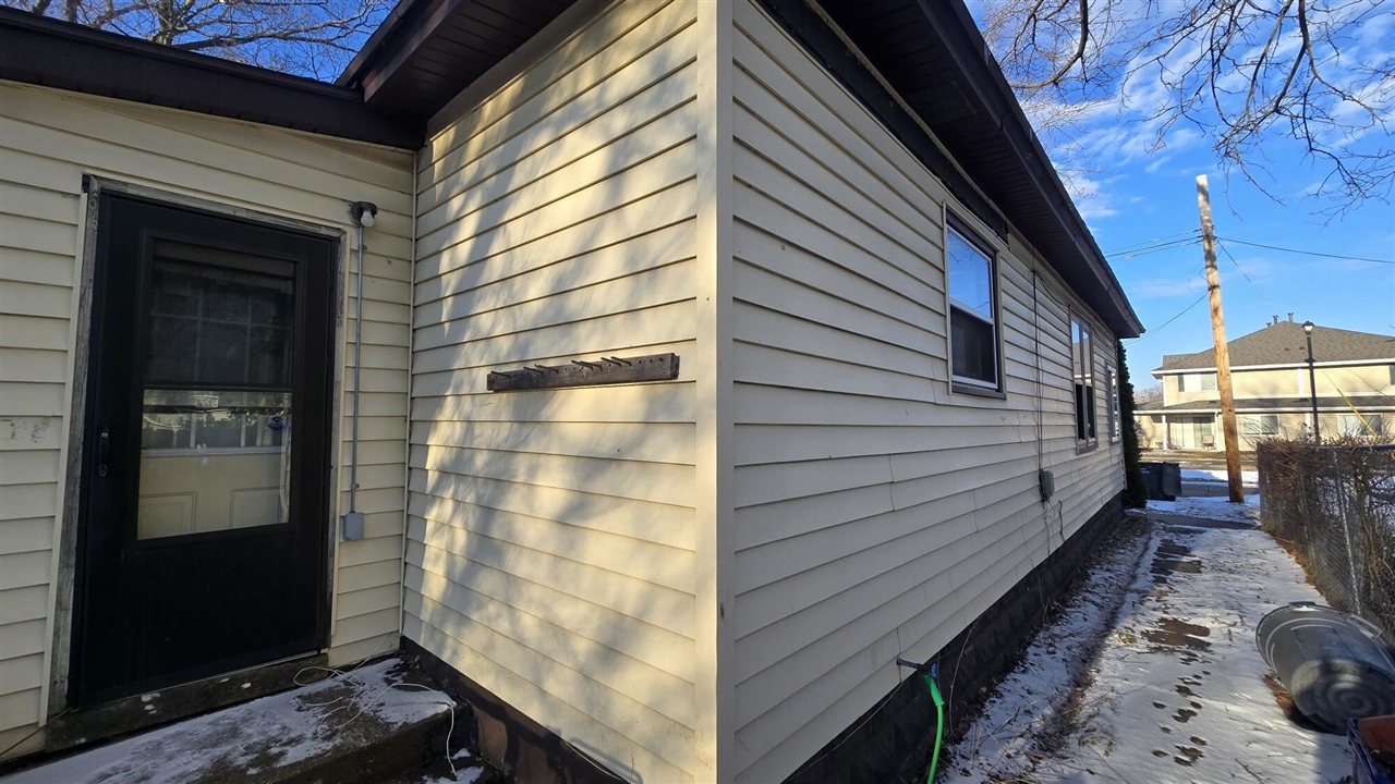 759 Emerald Street, Muskegon, MI, 49442-3282