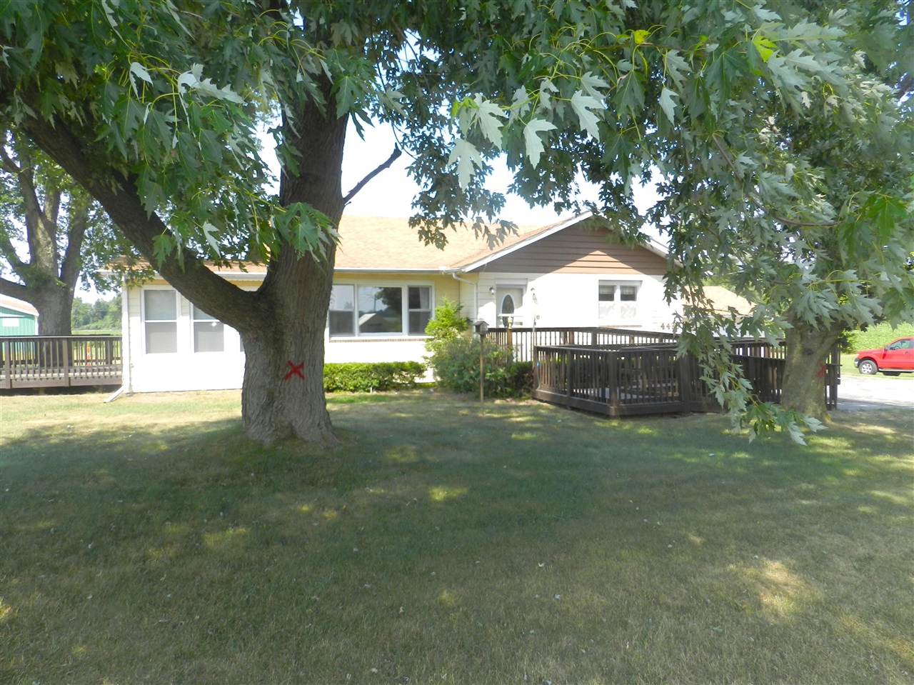 4495 Oxbow Road, Eau Claire, MI, 49111-9764