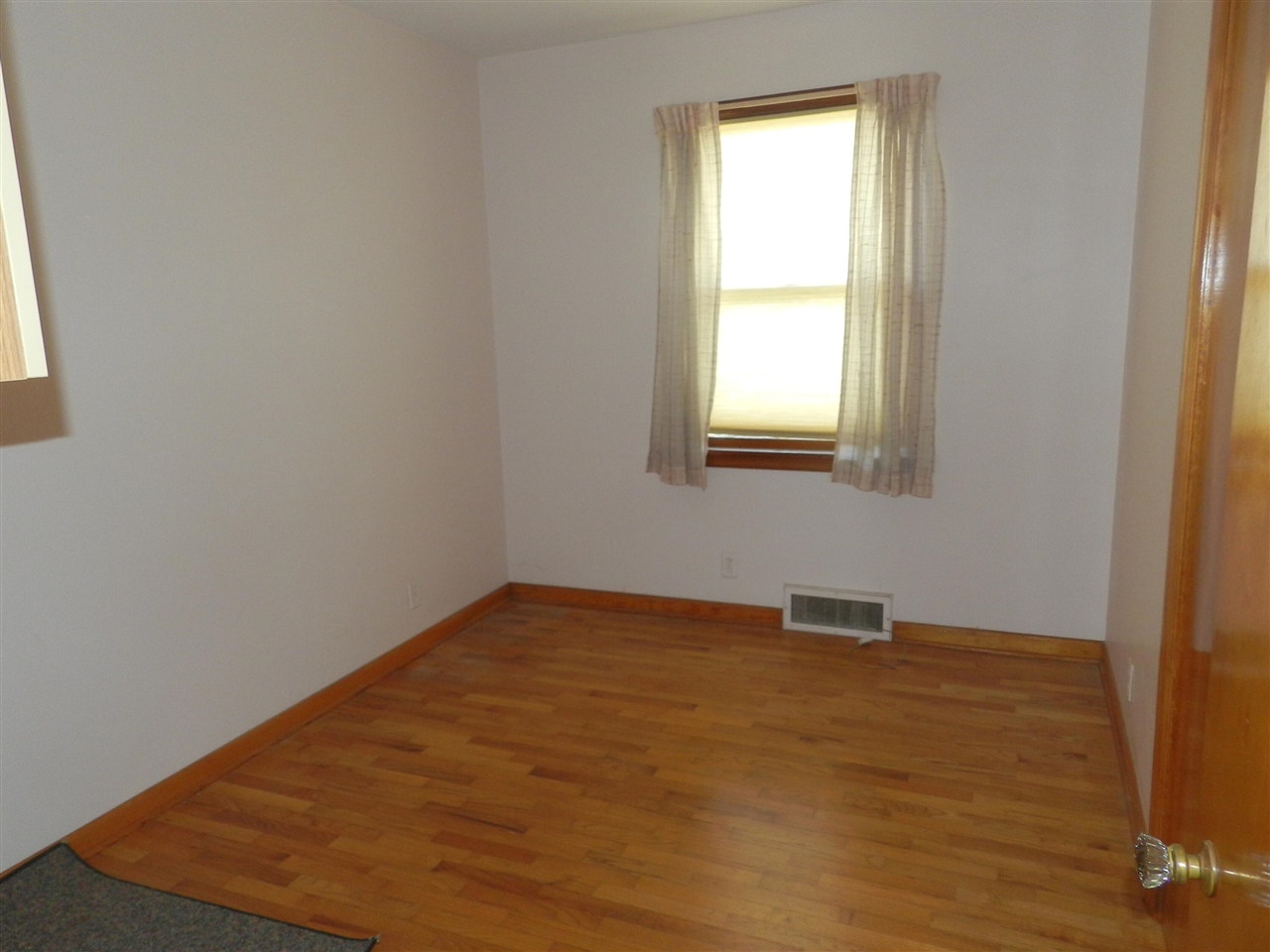 4495 Oxbow Road, Eau Claire, MI, 49111-9764