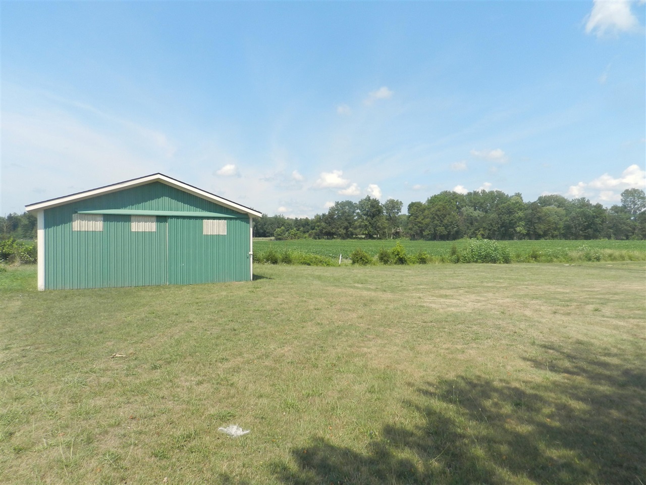 4495 Oxbow Road, Eau Claire, MI, 49111-9764