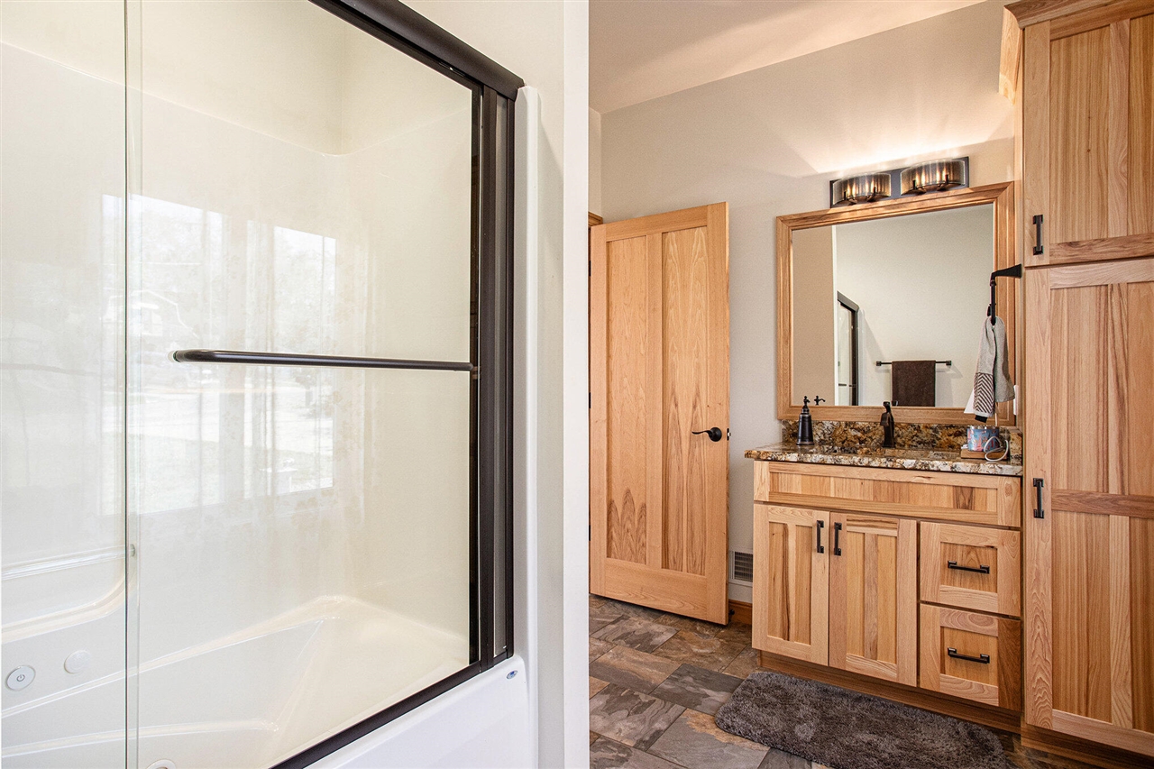 1252 Cherokee Drive, Union City, MI, 49094-9737