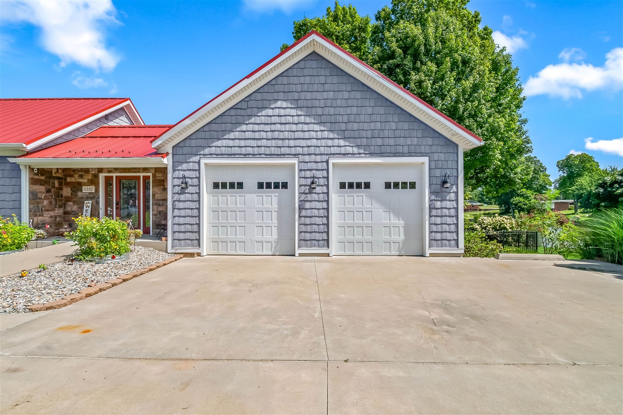 1252 Cherokee Drive, Union City, MI, 49094-9737