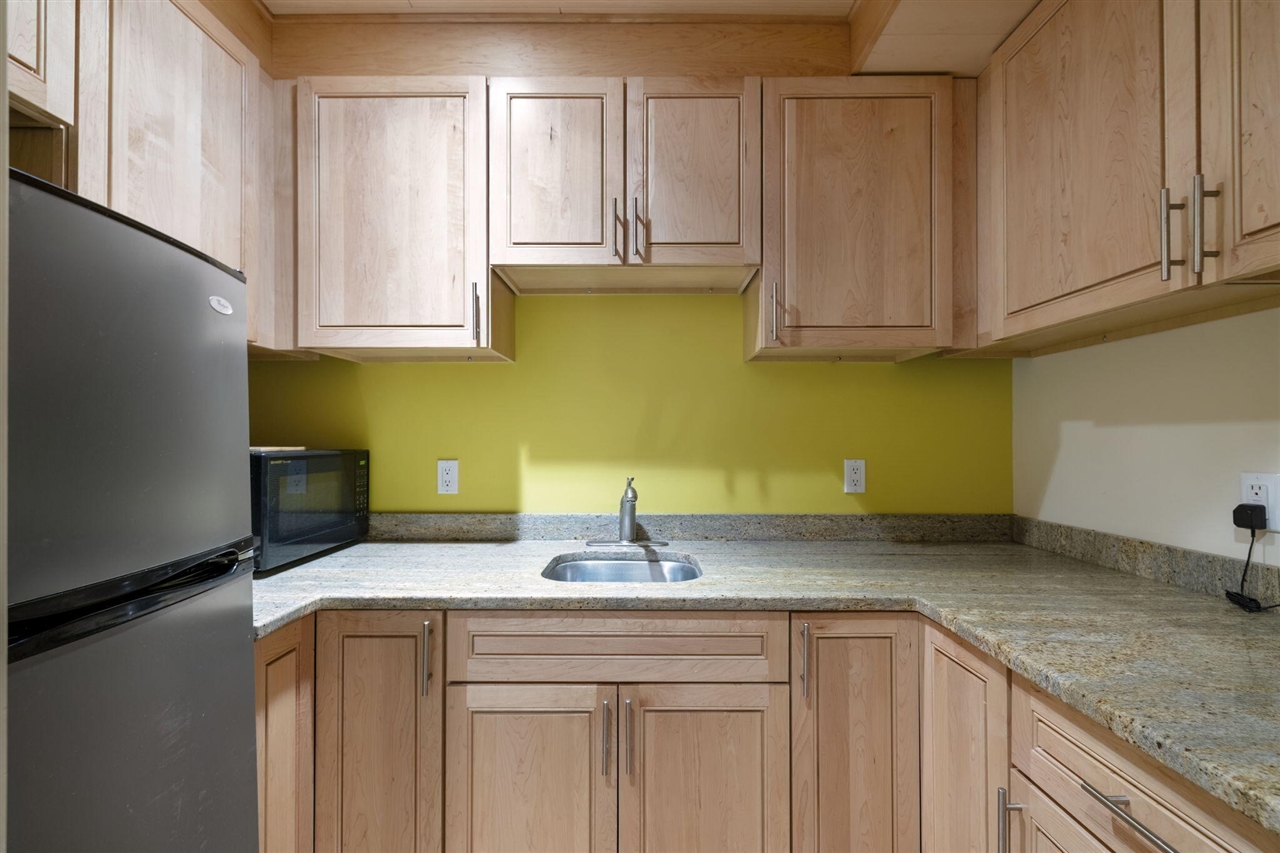 225 N Whittaker, New Buffalo, MI, 49117-1284