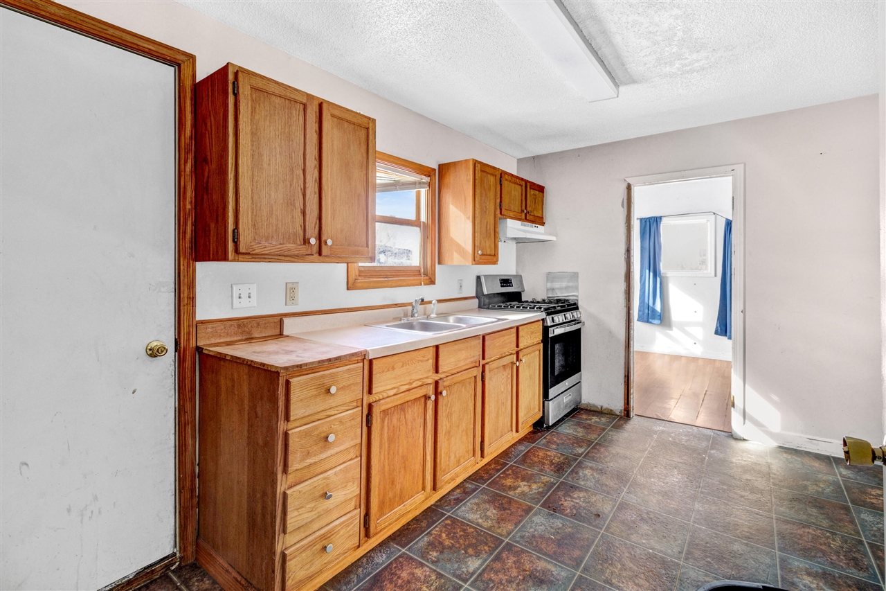 1323 Catherine Avenue, Muskegon, MI, 49442-4118