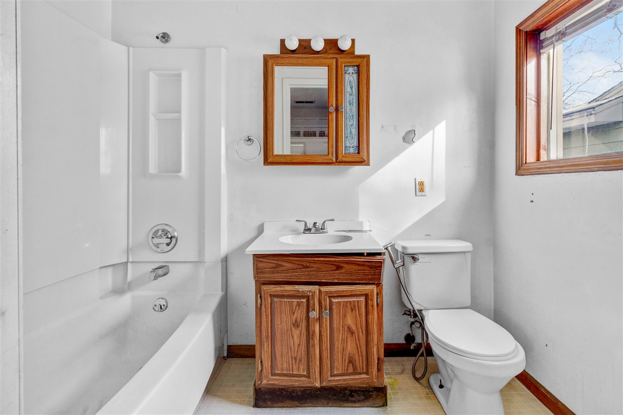 1323 Catherine Avenue, Muskegon, MI, 49442-4118