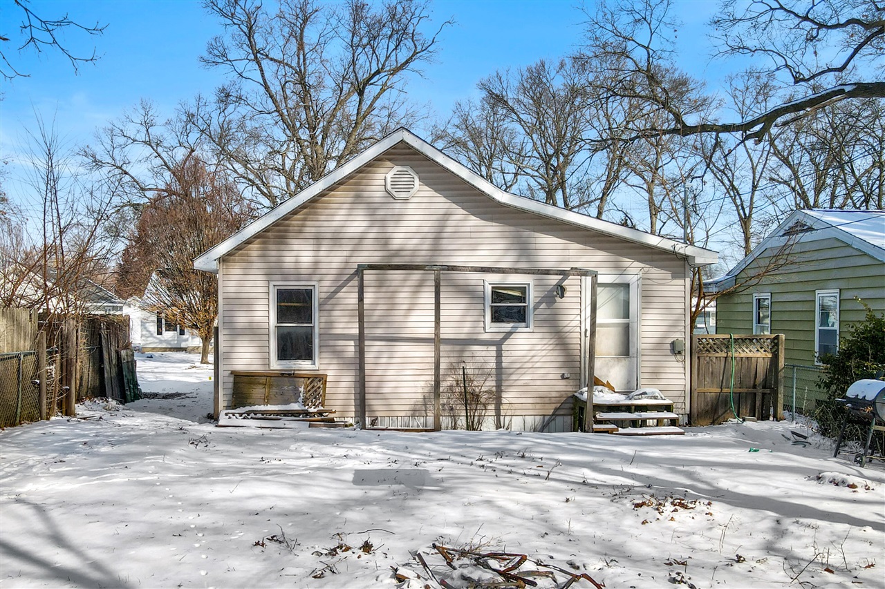 1323 Catherine Avenue, Muskegon, MI, 49442-4118