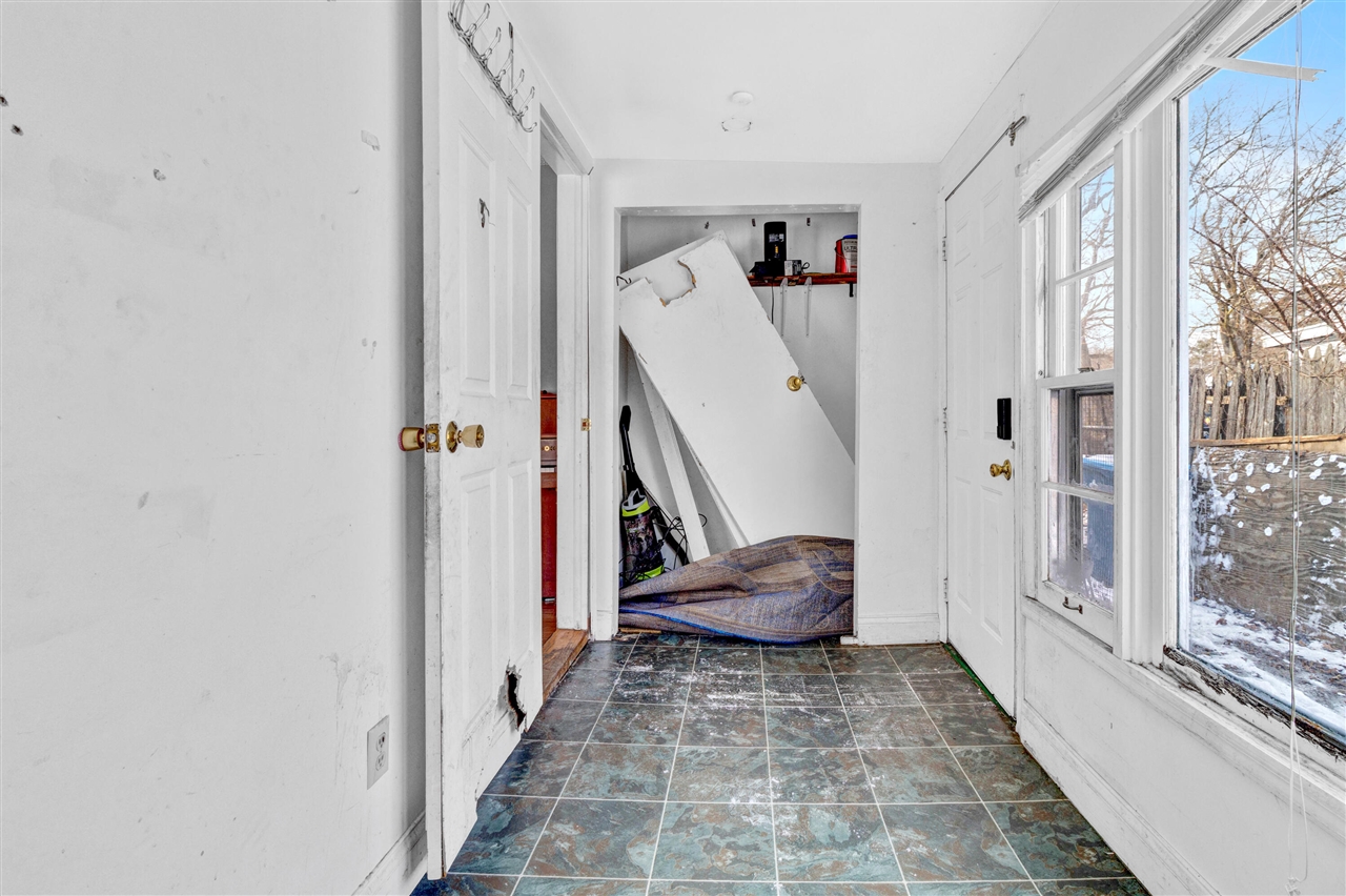 1323 Catherine Avenue, Muskegon, MI, 49442-4118