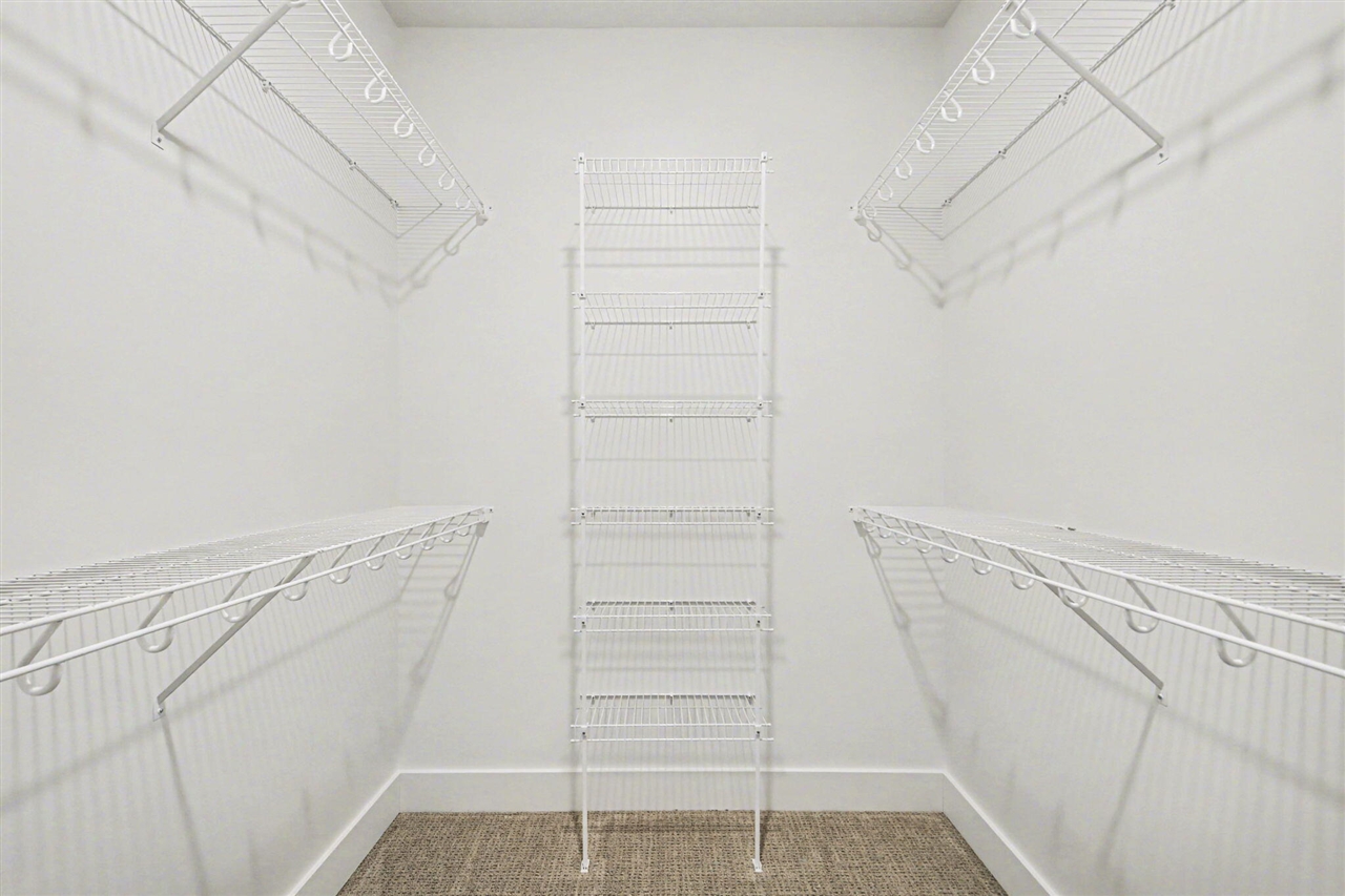 2785 W Cobblestone Court, Kentwood, MI, 49512-5499