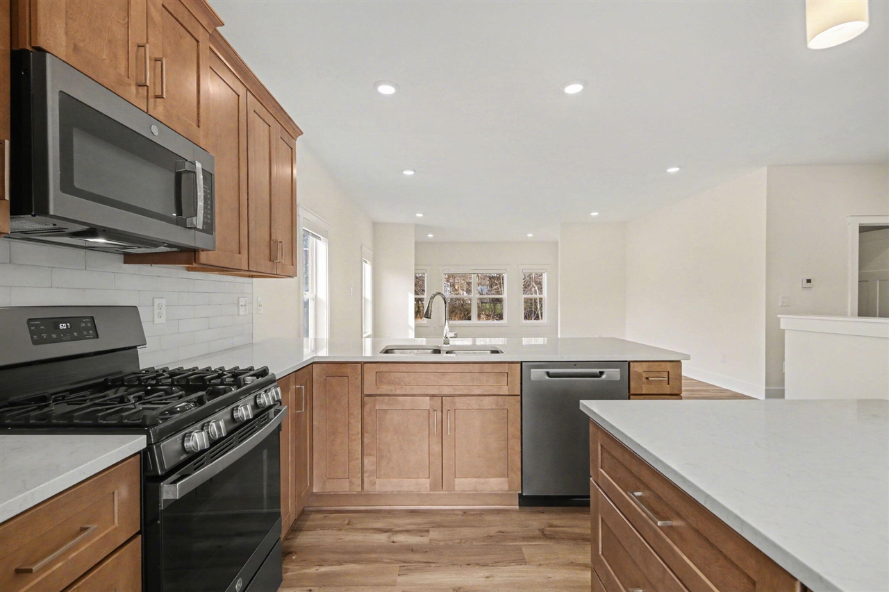 2785 W Cobblestone Court, Kentwood, MI, 49512-5499