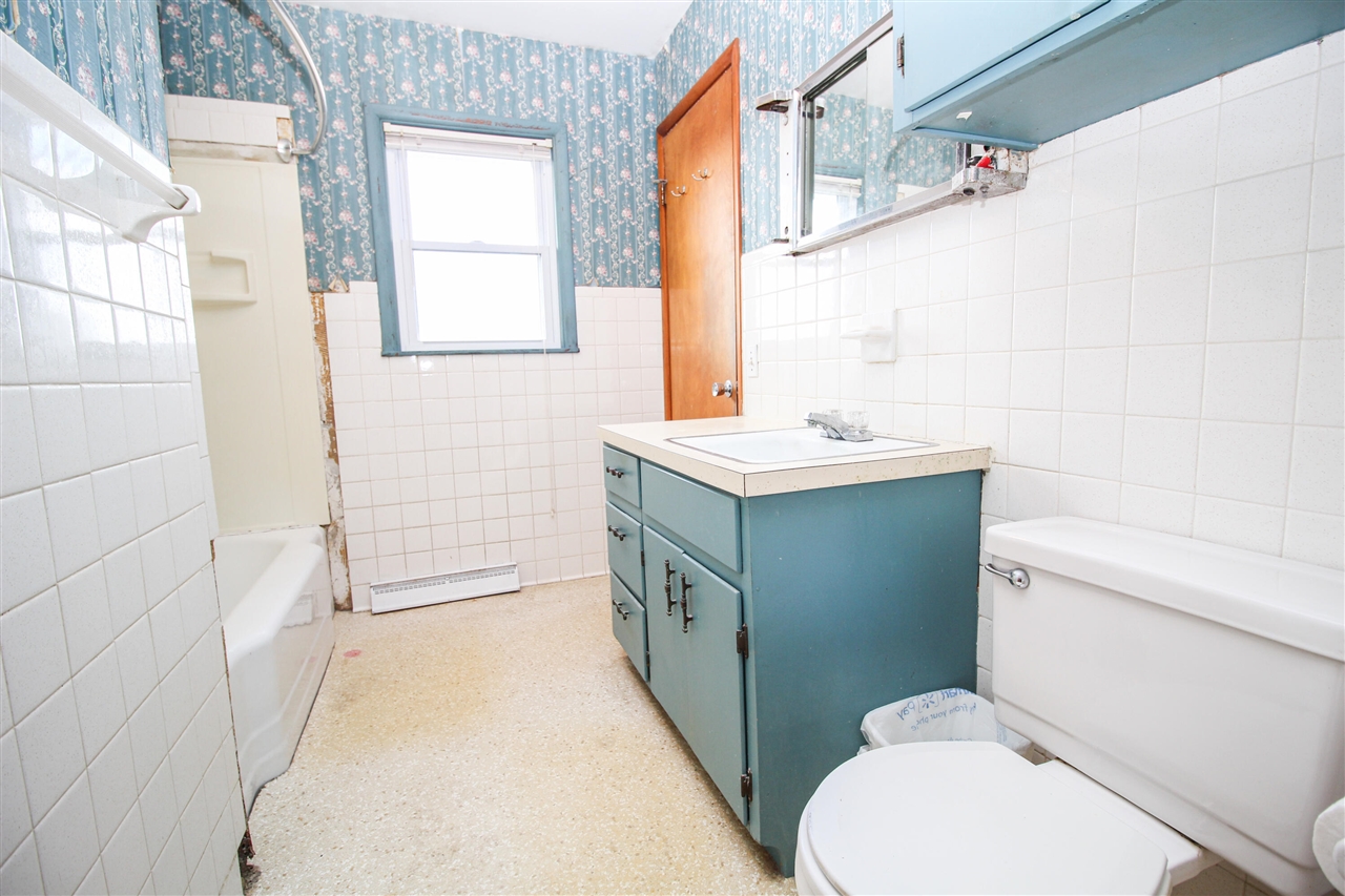 55280 Buckhorn Road, Three Rivers, MI, 49093-9651