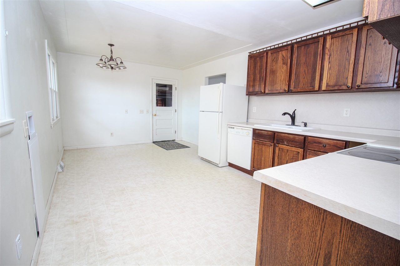 55280 Buckhorn Road, Three Rivers, MI, 49093-9651